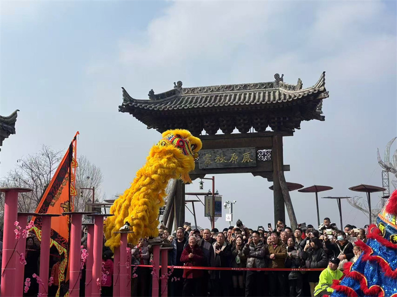 千灯百戏贺新春 白鹿原影视城全新打造马年文旅新体...